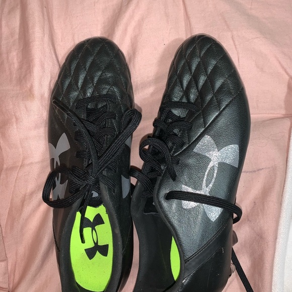 Women’s soccer clear - studs - Picture 2 of 3